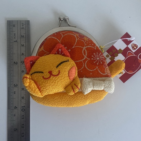 Happy Kitty Kiss Lock Coin Purse - Picture 6 of 6